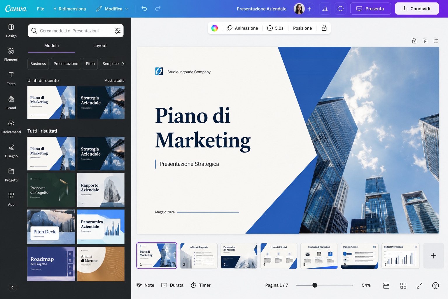 editor di Canva per presentazioni con modelli slide e strumenti di condivisione